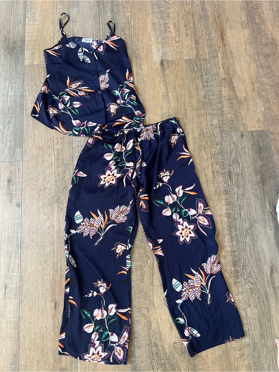 Natori Other - Josie Natori pajama set XS